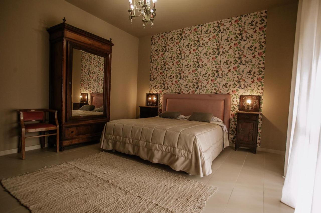 Bed and Breakfast Ca'Du Lin - Jacuzzi Cisterna dʼAsti Exteriér fotografie